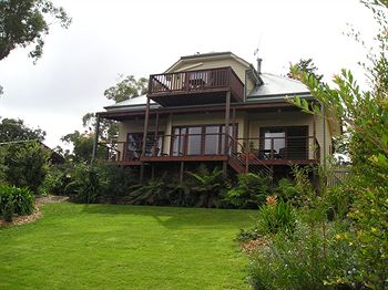 Valley Of The Waters B&B - Accommodation Sunshine Coast 4