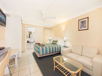 Caloundra City Centre Motel - Accommodation Sunshine Coast 26