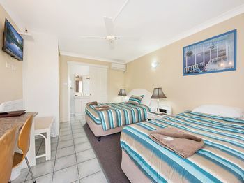 Caloundra City Centre Motel - Accommodation Sunshine Coast 34