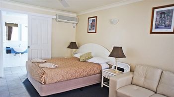 Caloundra City Centre Motel - Accommodation Sunshine Coast 7