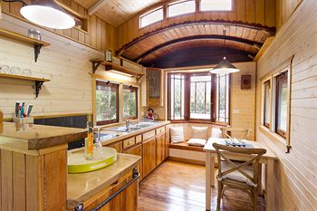 Glass House Mountains Ecolodge - Accommodation Sunshine Coast 13