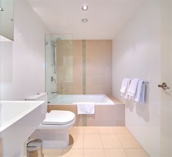 Zara Tower - Luxury Suites And Apartments - Accommodation Sunshine Coast 19