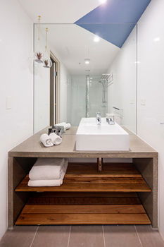 Zara Tower - Luxury Suites And Apartments - Accommodation Sunshine Coast 50