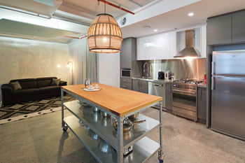 Zara Tower - Luxury Suites And Apartments - Accommodation Sunshine Coast 53