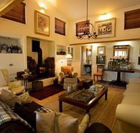 Arabella Guesthouse - Accommodation Sunshine Coast