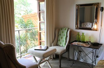 Arabella Guesthouse - Accommodation Sunshine Coast 19