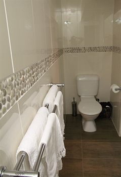 Arabella Guesthouse - Accommodation Sunshine Coast 21