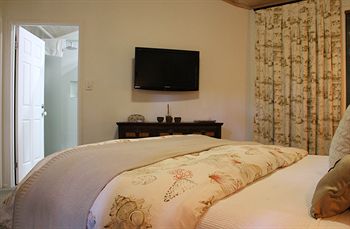 Arabella Guesthouse - Accommodation Sunshine Coast 30