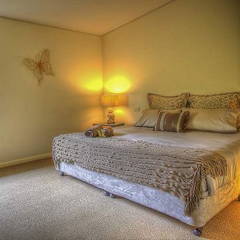 CountryPlace - Accommodation Sunshine Coast 5