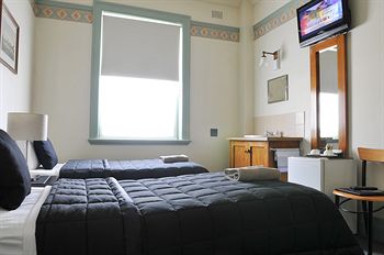 Hotel Gosford - Accommodation Sunshine Coast 10