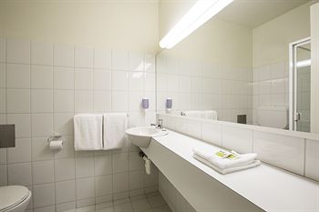 Matthew Flinders Hotel - Accommodation Sunshine Coast 6