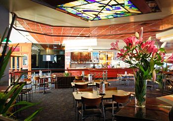 Matthew Flinders Hotel - Accommodation Sunshine Coast 15