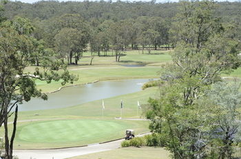 Riverside Oaks Golf Resort - Accommodation Sunshine Coast 13