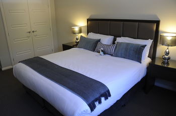 Riverside Oaks Golf Resort - Accommodation Sunshine Coast 19