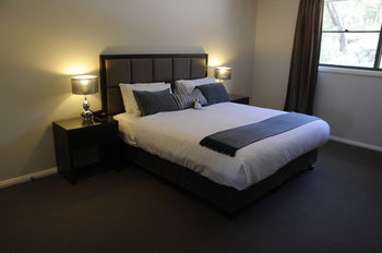 Riverside Oaks Golf Resort - Accommodation Sunshine Coast 23