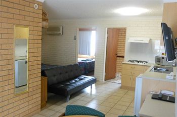 Tumut Valley Motel - Accommodation Sunshine Coast 2