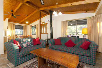 Eagleview Resort - Accommodation Sunshine Coast 96
