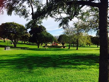 Box Hill Studios At Canterbury Gardens - Accommodation Sunshine Coast 24