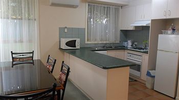 Australian Home Away @ Box Hill 21 - Accommodation Sunshine Coast 4