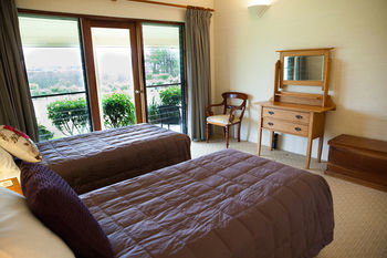 Burncroft Guest House - Accommodation Sunshine Coast 8
