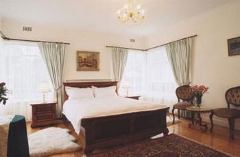 Bluebell Bed & Breakfast - Accommodation Sunshine Coast 2