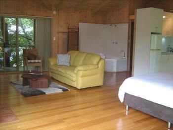 Belle's At Montville - Accommodation Sunshine Coast 8