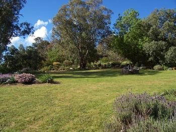 Church House B&B Gundagai - Accommodation Sunshine Coast 2