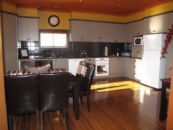 Church House B&B Gundagai - Accommodation Sunshine Coast 10