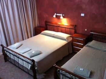 Bushmans Retreat Motor Inn - Accommodation Sunshine Coast 1
