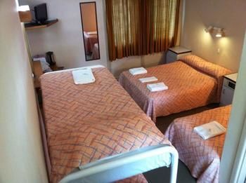 Bushmans Retreat Motor Inn - Accommodation Sunshine Coast 9