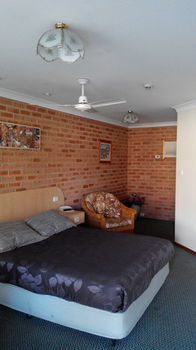 Branxton House Motel, Hunter Valley - Accommodation Sunshine Coast 9