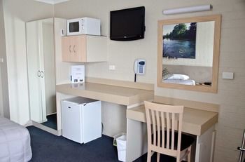 Baybrook Motor Inn & Apartments - Accommodation Sunshine Coast 1