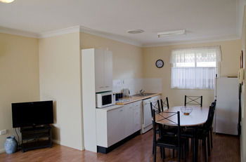 Baybrook Motor Inn & Apartments - Accommodation Sunshine Coast 29