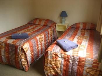 Australian Motor Homes Tourist Park - Accommodation Sunshine Coast 11