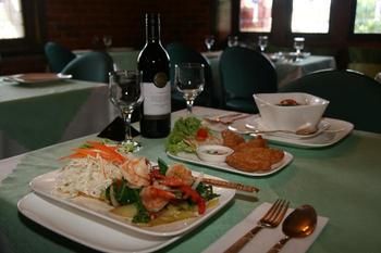 Forest Lodge Motor Inn & Restaurant - Accommodation Sunshine Coast 5