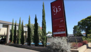 No 95 Accommodation - Accommodation Sunshine Coast 10
