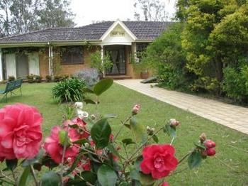 Hill Top Country Guest House - Accommodation Sunshine Coast 1