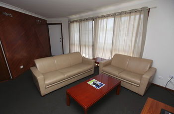 Central Serviced Apartments - Accommodation Sunshine Coast 14