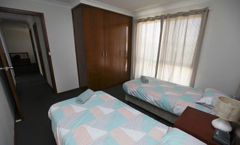 Central Serviced Apartments - Accommodation Sunshine Coast 16