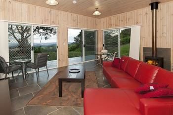 Treetops Accommodation Montville - Accommodation Sunshine Coast 5