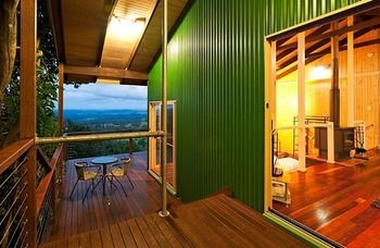 Treetops Accommodation Montville - Accommodation Sunshine Coast 10