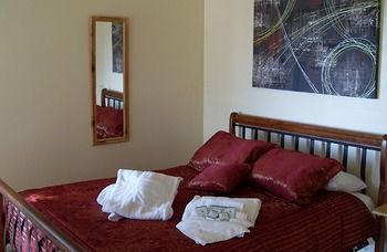 Treetops Accommodation Montville - Accommodation Sunshine Coast 15