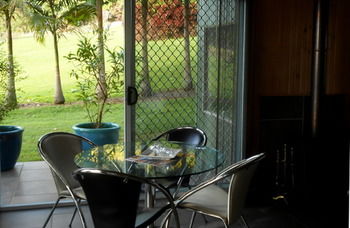 Treetops Accommodation Montville - Accommodation Sunshine Coast 57