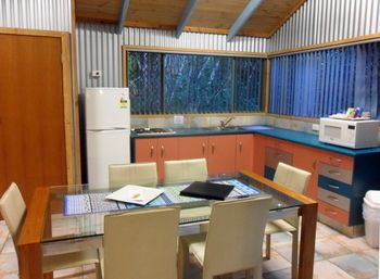 Treetops Accommodation Montville - Accommodation Sunshine Coast 82