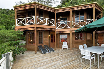 Treetops Accommodation Montville - Accommodation Sunshine Coast 90