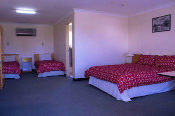 Shearing Shed Motor Inn - Accommodation Sunshine Coast 5