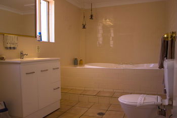 Shearing Shed Motor Inn - Accommodation Sunshine Coast 12