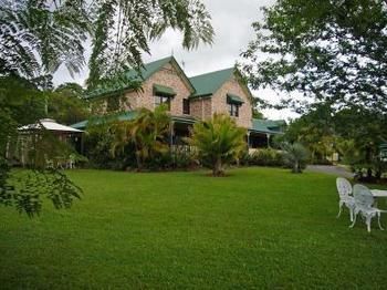 Peppertree Cottage - Accommodation Sunshine Coast 3