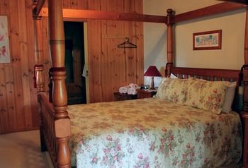 Peppertree Cottage - Accommodation Sunshine Coast 18