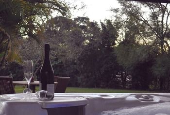Peppertree Cottage - Accommodation Sunshine Coast 23